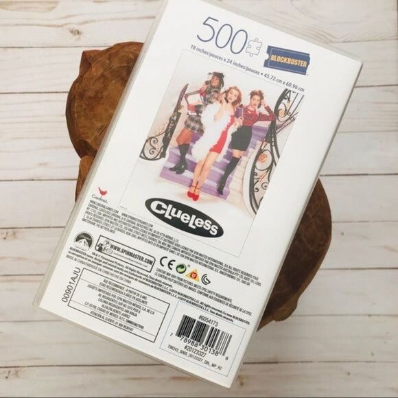 Clueless Movie Blockbuster 500pc Puzzle In Plastic VHS Case - Picture 5 of 6